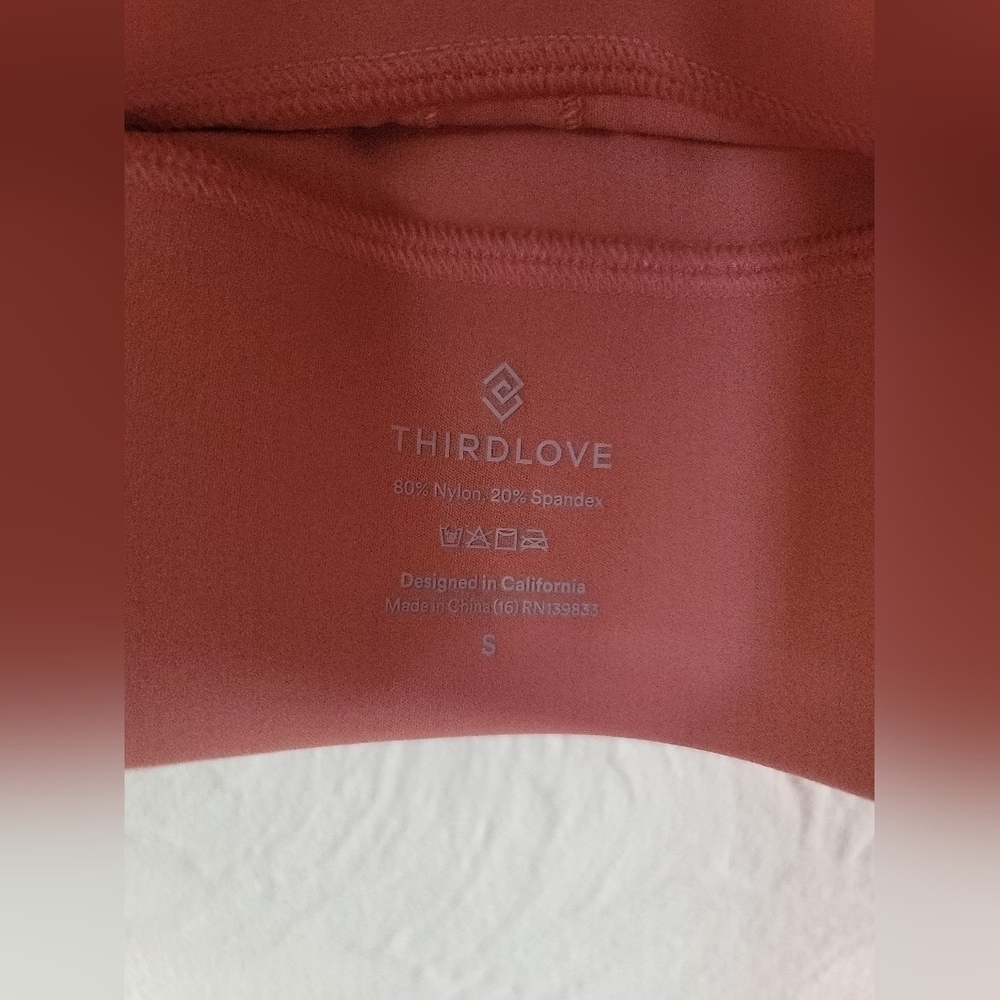 Thirdlove , Muse Low Impact Tback Sports Bra, Sunrise (Salmon color), Size Small - Picture 6 of 7